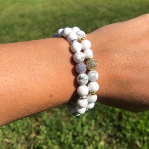 Howlite Stretch Bracelet